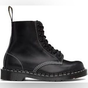 Dr Martens Horween Leather size 6 (US womens 8)